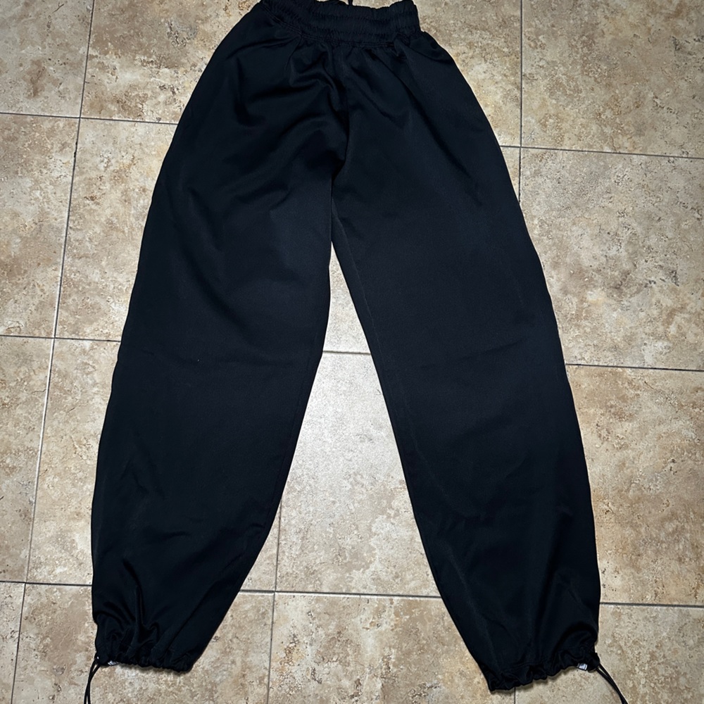 Five Dancewear pants/joggers